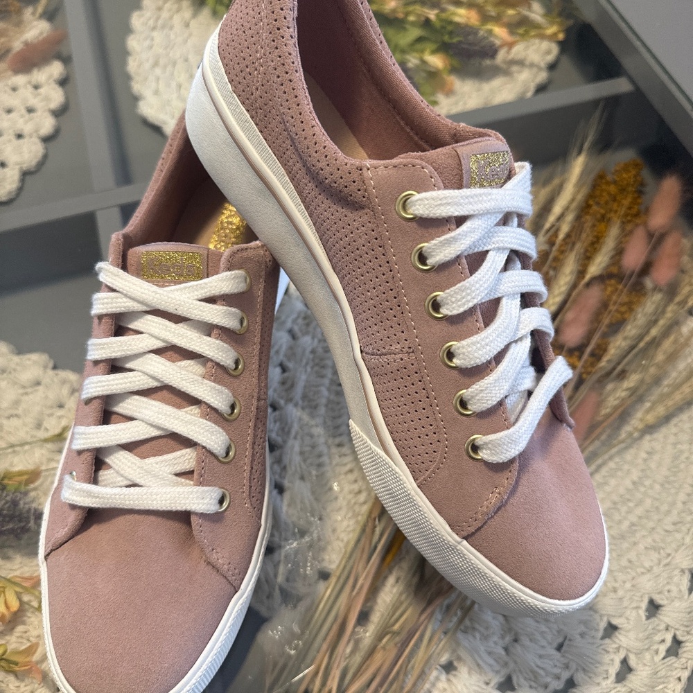 Keds pink canvas lace ups